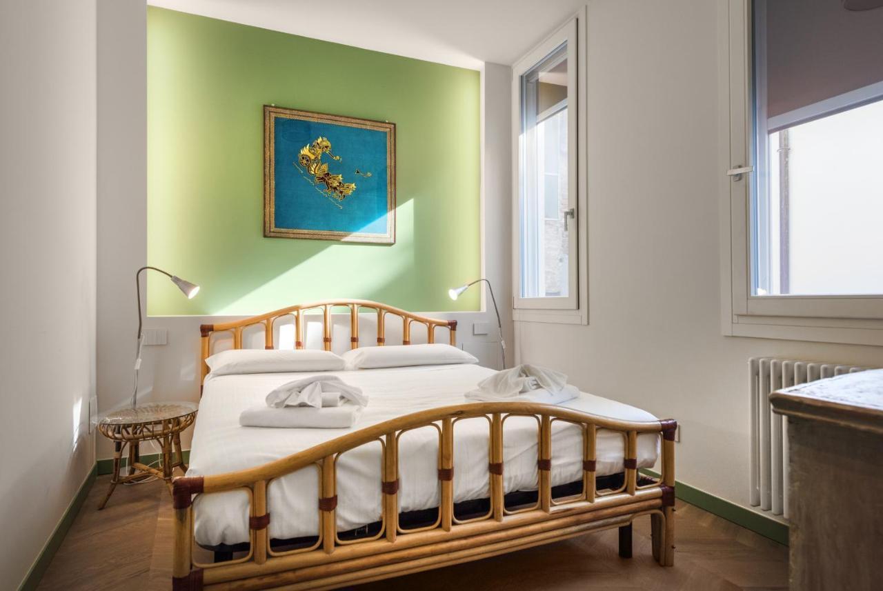 Flats4Rent Carla'S Apartments 베로나 외부 사진