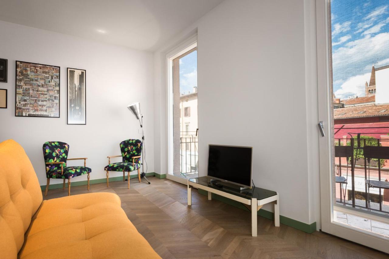 Flats4Rent Carla'S Apartments 베로나 외부 사진