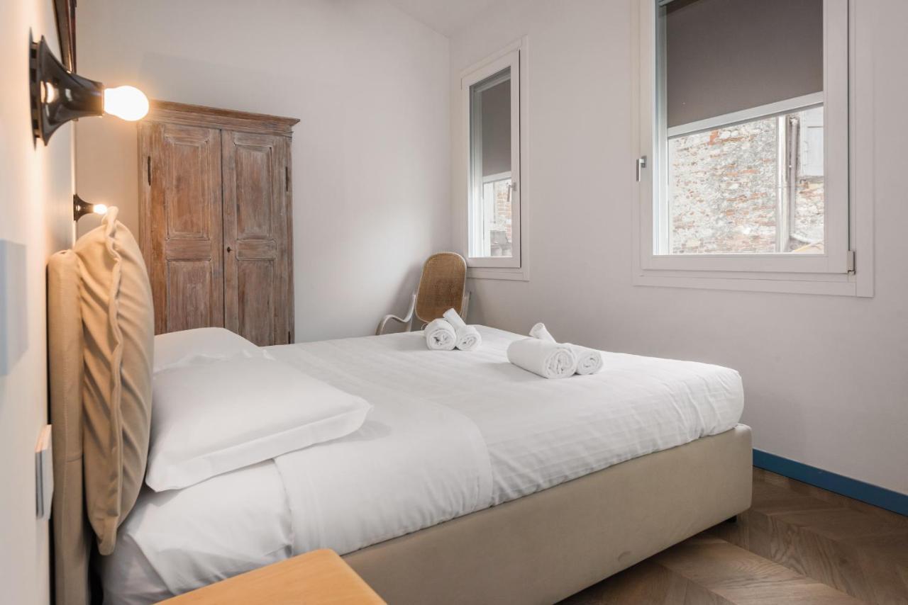 Flats4Rent Carla'S Apartments 베로나 외부 사진